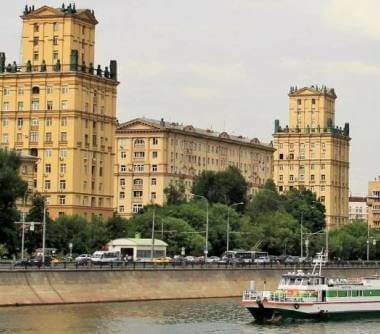 Ожидается ли снижение цен на жильё в России и в Москве на 30%?