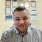 Роман  Красников