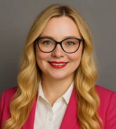 Юрист Ирина Николаевна Титова